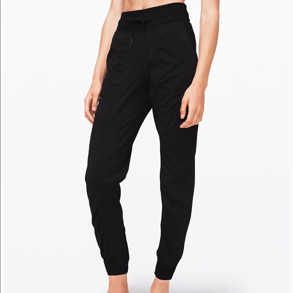 lululemon athletica Pants - Lululemon dance studio joggers (like new!!!)